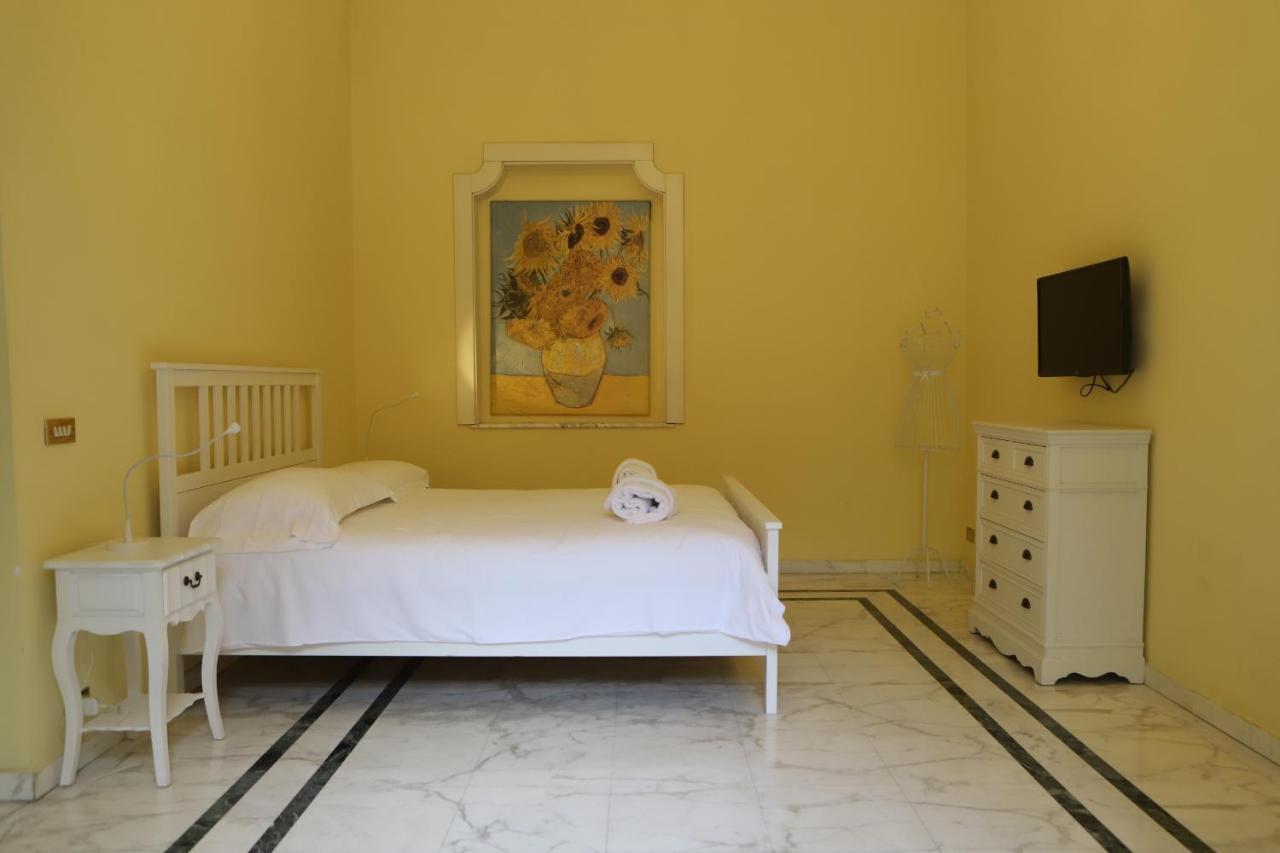 Piazza Dante Suites By Wonderful Italy Nápoles Exterior foto